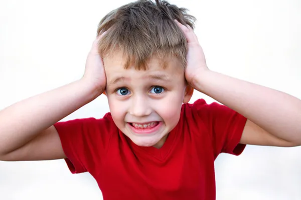 ترس کودک چگونه برطرف می‌ شود؟