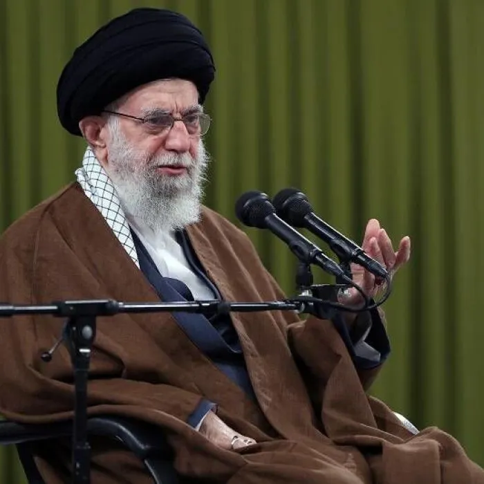 رهبر معظم انقلاب: بنیه‌ مردمی جمهوری اسلامی در دنیا کم‌نظیر است