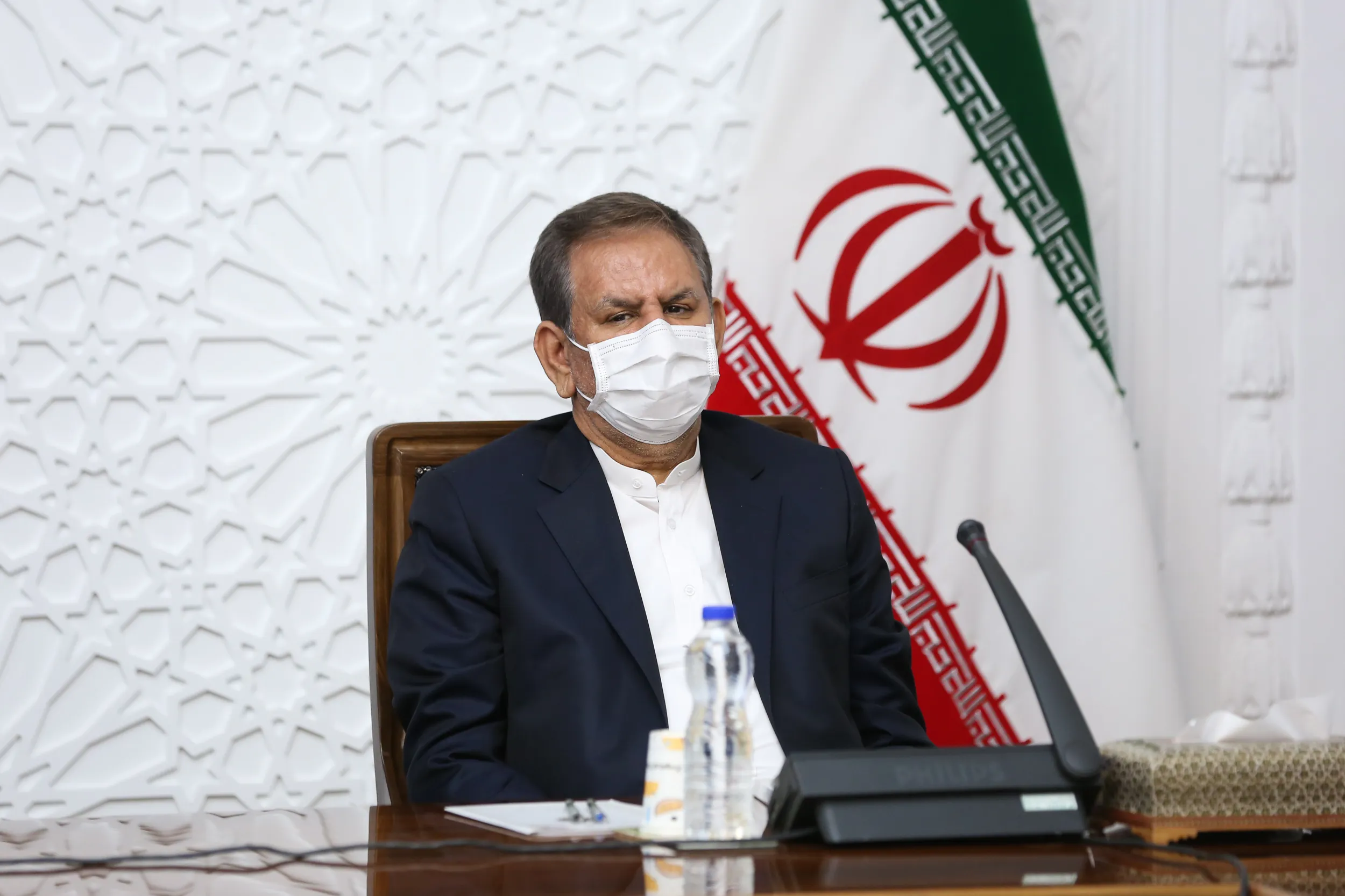 جهانگیری در اجلاس شورای نخست وزیران شانگهای سخنرانی می‌کند