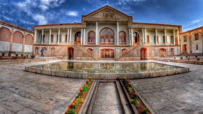تور هوایی - زمینی تبریز چند؟ (جدول)