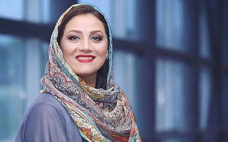 شبنم مقدمی بر مزار شجریان +عکس