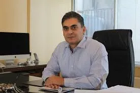 تغییر در تیم اقتصادی دولت ضرورتی ندارد