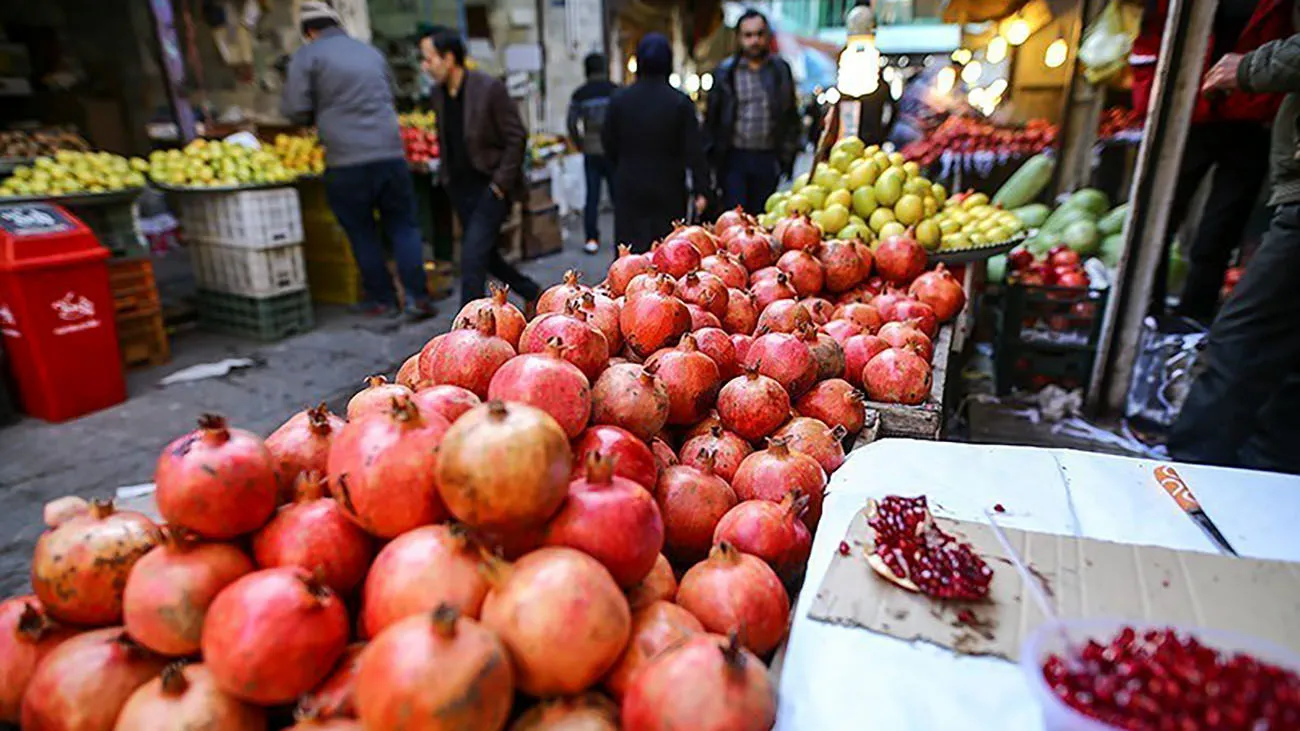 بازار میوه شب یلدا بدون نوسان