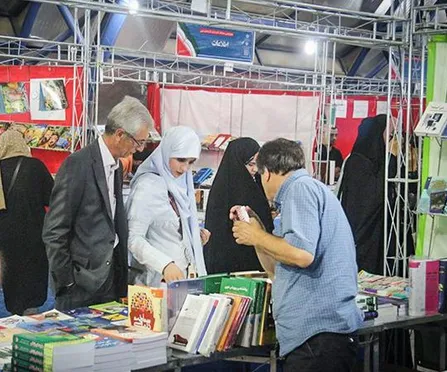 افزایش ۳ تا ۵ برابری بازدیدکنندگان نمایشگاه‌های کتاب استانی با مشارکت بانک شهر