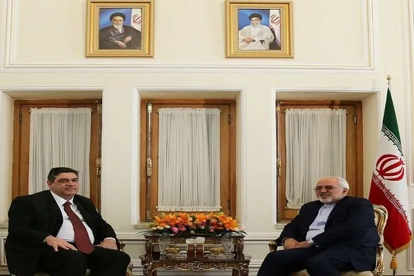 ظریف: تلاش ایران رفع موانع بانکی با اروپا است