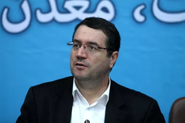 وزیر صنعت: بخش تولید نیازمند یاری بانک‌ها است