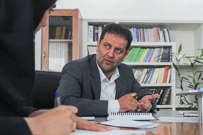 در پی کاهش نرخ مالیات هستیم