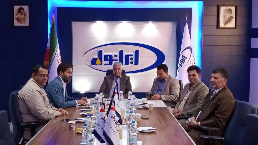 دیدار اعضای شورای شهر آبادان و شهردار جدید با مدیرعامل نفت ایرانول