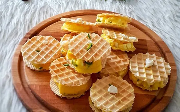 طرز تهیه بستنی سنتی زعفرانی خانگی ساده و پرطرفدار
