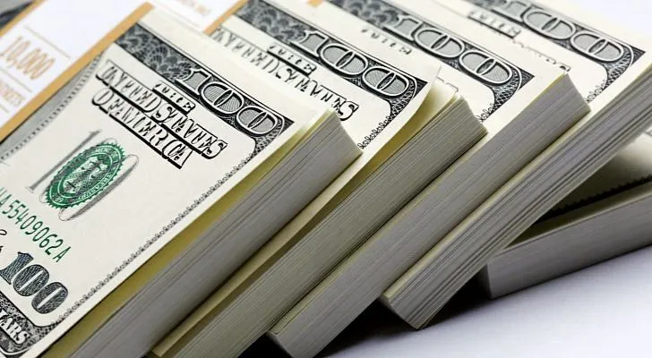 دلار جهانی پایین رفت