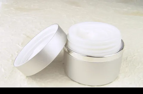 ارتباط کرم‌های مرطوب‌کننده با خطر آتش‌سوزی