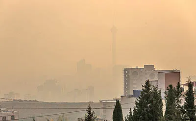 دولت با استفاده از نیروگاه‌های دولتی داخل شهر تهران به آلودگی هوا دامن زده است