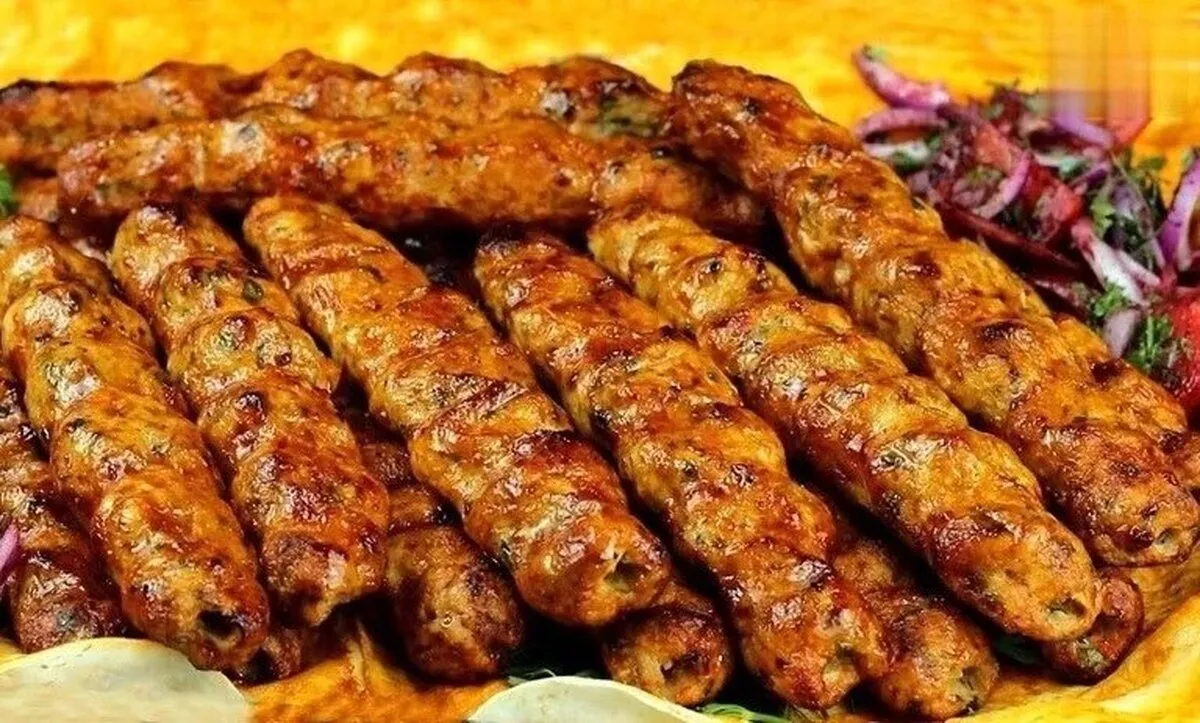 طرز تهیه کباب کوبیده رستورانی با گوشت بوقلمون / مجلسی و خوشمزه