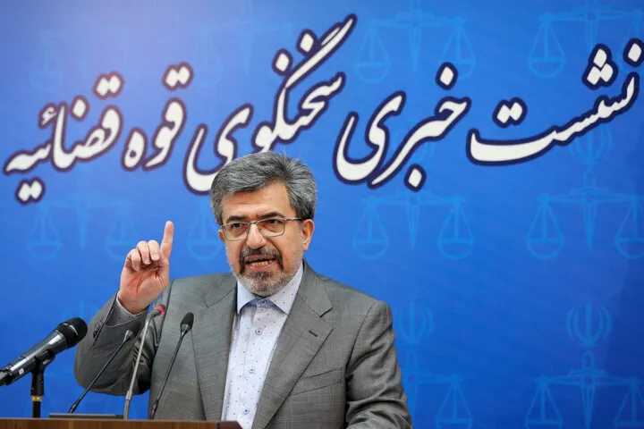 جزییات احکام صادره در پرونده قتل فجیع زن جوان اهوازی
 / ۹۸ و نیم درصد  بازداشت&zwnj;شدگان اغتشاشات اخیر تهران آزاد شدند