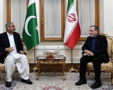 اولین-تصاویر-از-دیدار-مهم-وزیر-کشور-پاکستان-با-عراقچی-فیلم