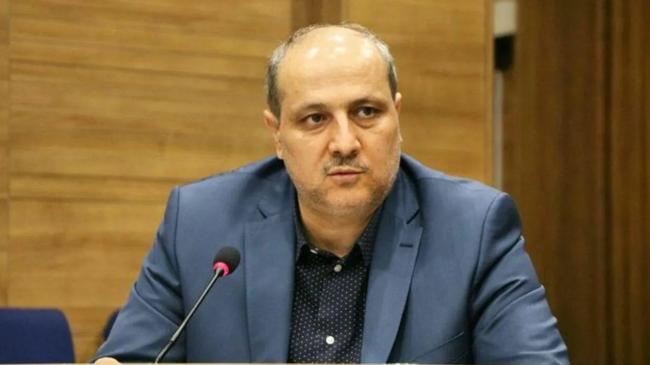 ادعای استاندار گلستان برای سفرش به خارج چه بود؟