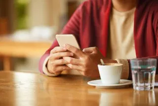 خرید بسته اینترنت همراه و ۱۰درصد تخفیف خرید شارژ سیم&zwnj;کارت با آپ
