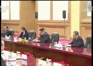 حضور «کیم جونگ اون» در پکن +فیلم