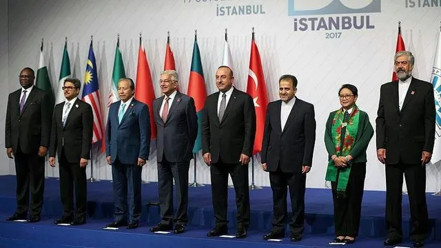برگزاری نشست شورای وزیران خارجه کشورهای عضو D-۸
