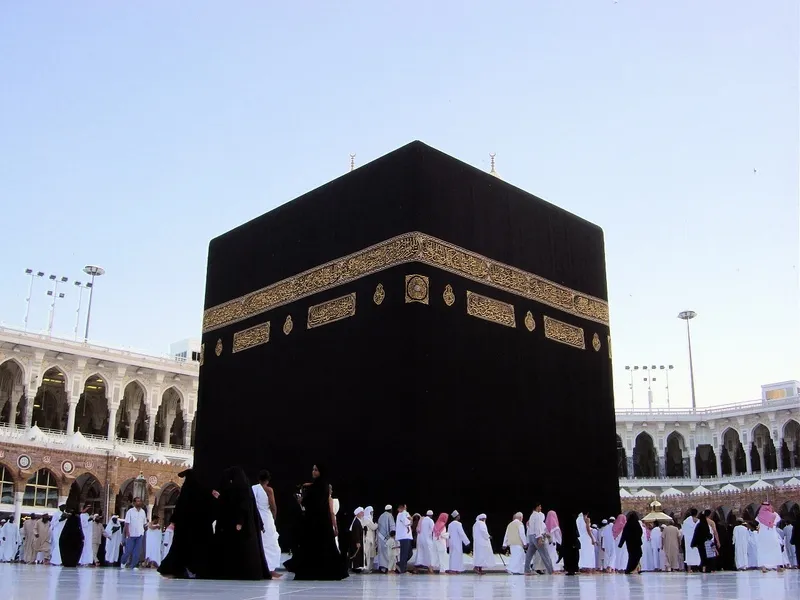این کارگاه سال‌ها پرده خانه خدا را می‌دوخت + عکس