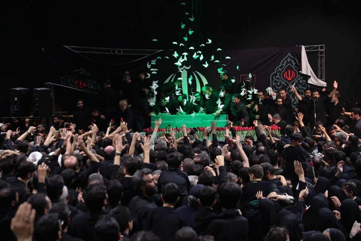 پوستر جدید سایت KHAMENEI.IR رونمایی شد + عکس