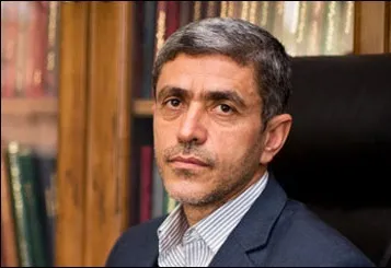 واکنش طیب نیا به گرانی دلار