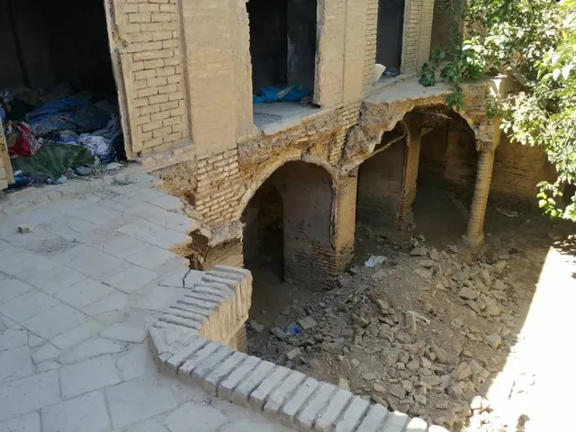 کاروانسرای قاجاری فرو ریخت!