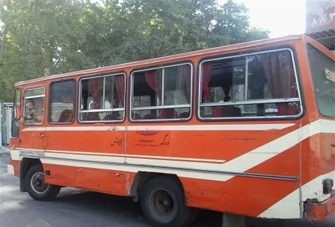 مرگ دختر جوان بر اثر ازدحام جمعیت در مینی‌بوس