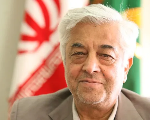 مهلت سه ماهه سرپرستی «کشاورز» تمام شد