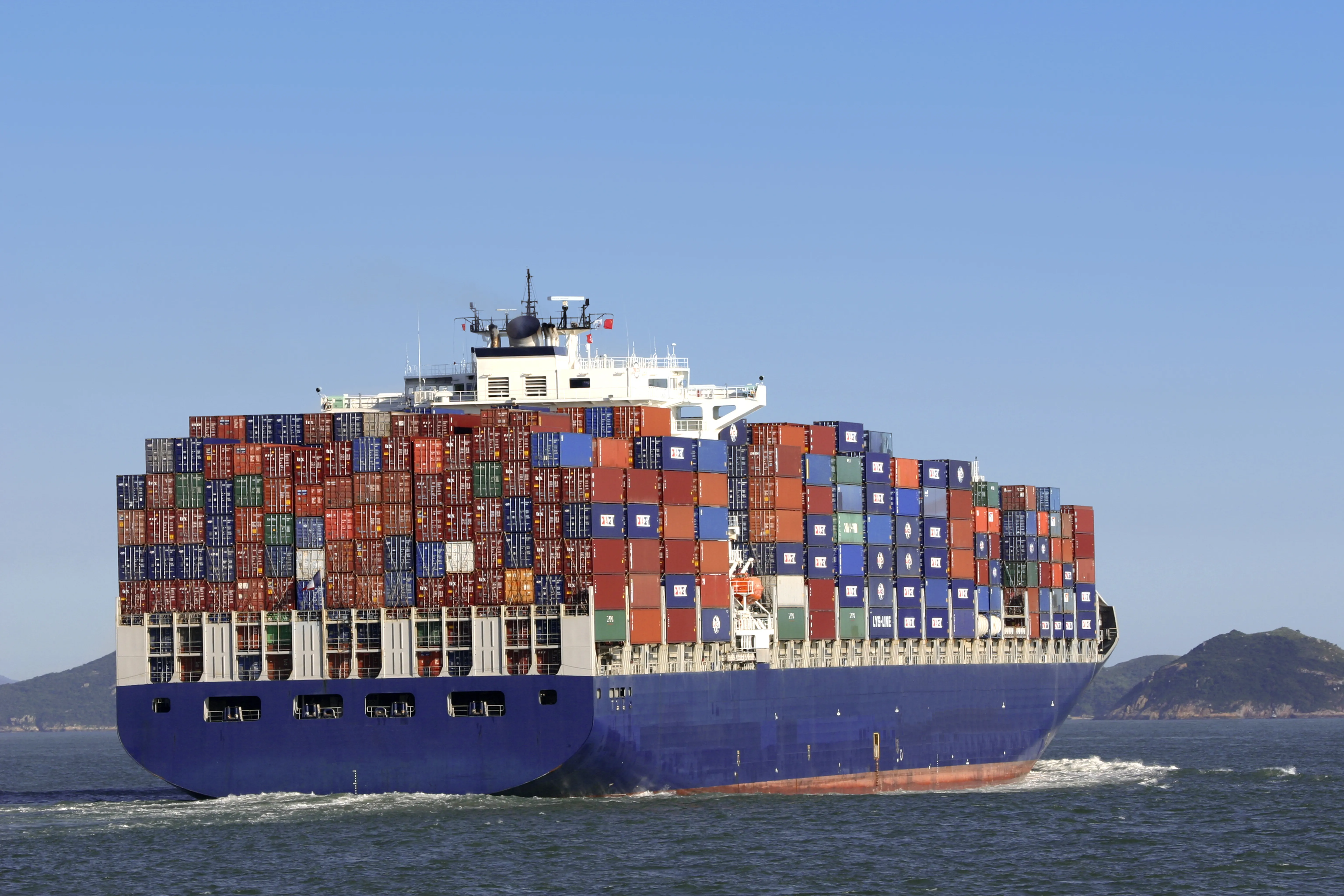 Iran’s Trade Deficit Factors Examined