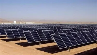 President Urges Rapid Expansion of Solar Power Plants in Iran