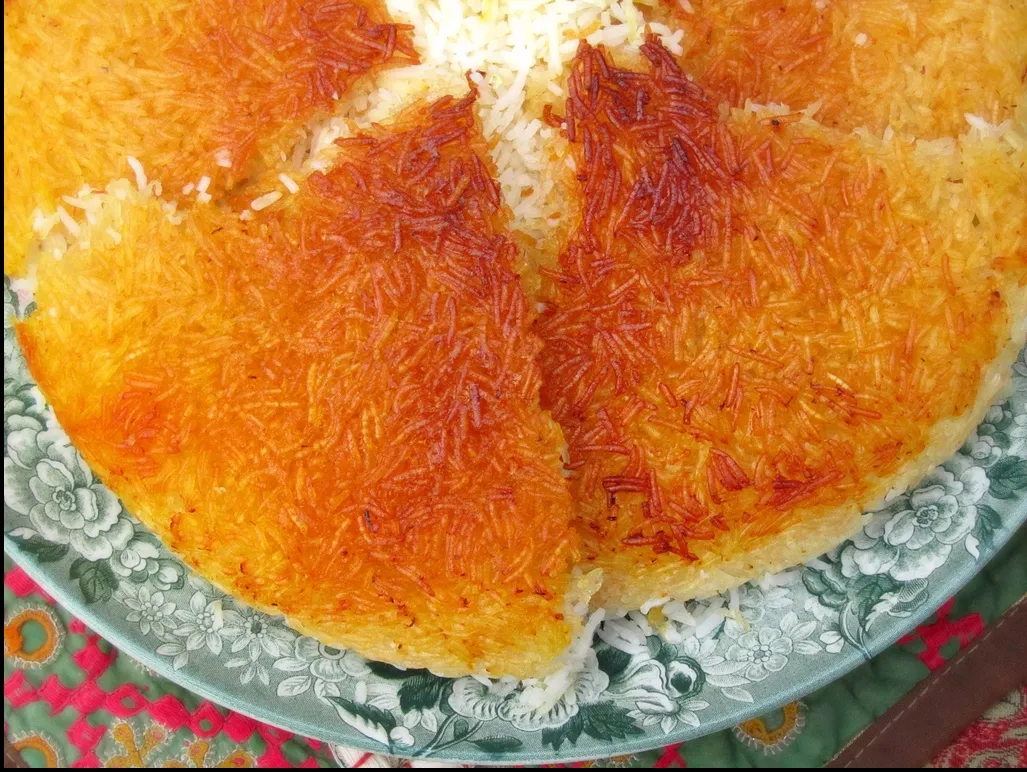 ته دیگ نخورید !