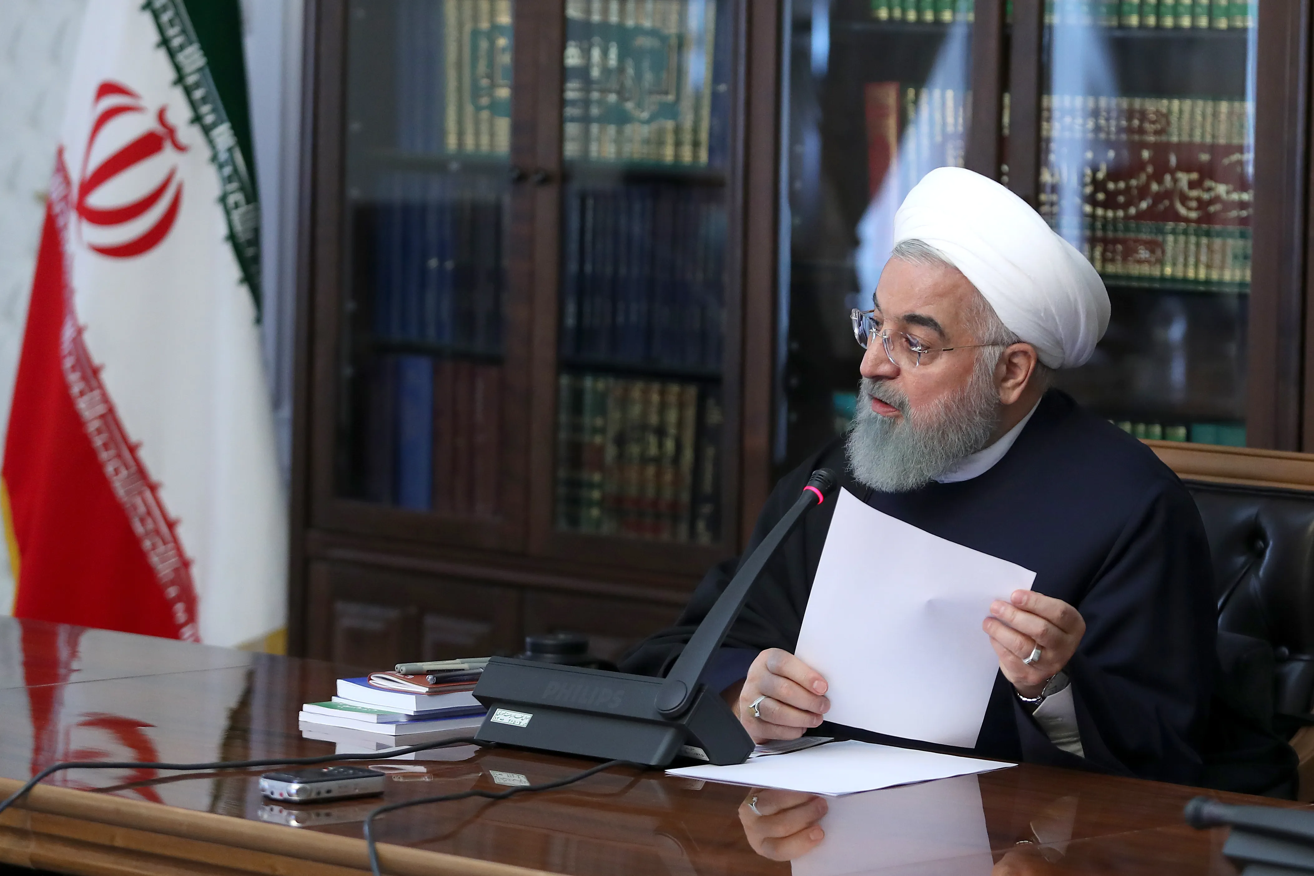 روحانی: فعالیت مدارس تا  ۳۰فروردین تعطیل است +فیلم