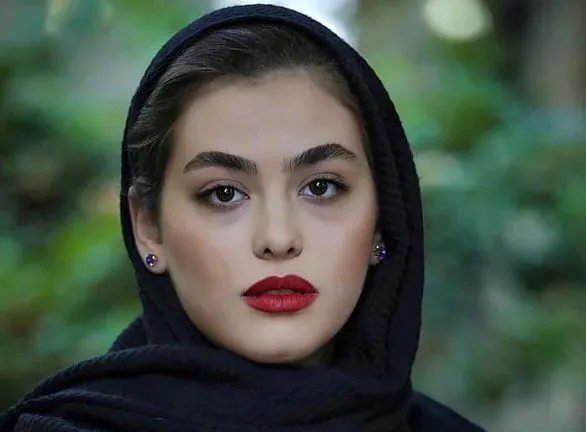 عکس جدید ریحانه پارسا و همسرش
