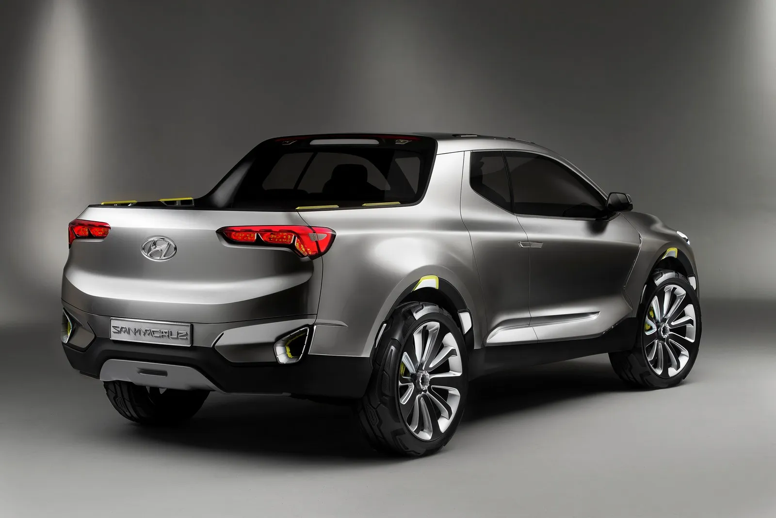 یک‌سال انتظار تا ارائه سانتافه اسپرت +تصاویر