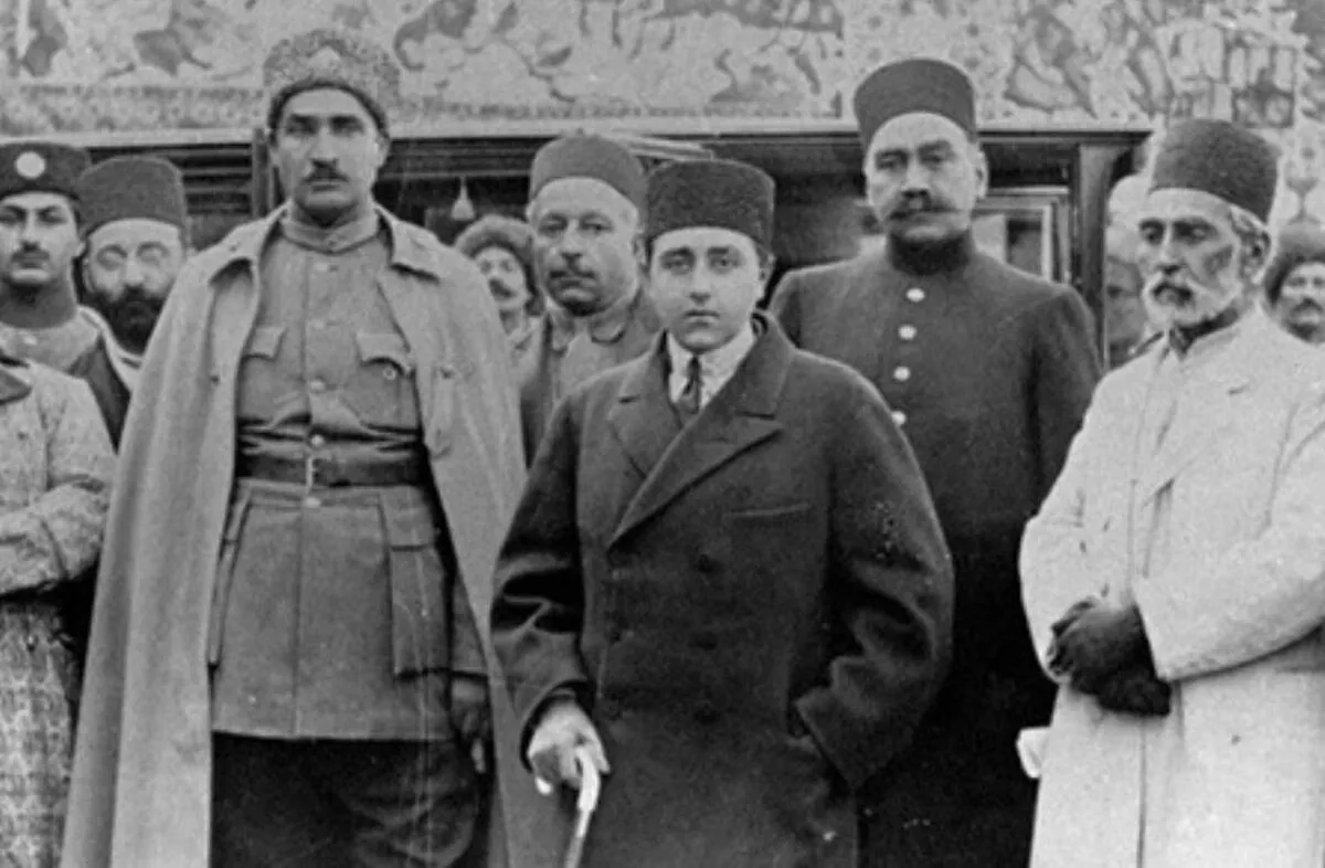 در این تاریخ قیمت دلار یک تومان بود / بررسی ارزش پول ملی در تاریخ معاصر
