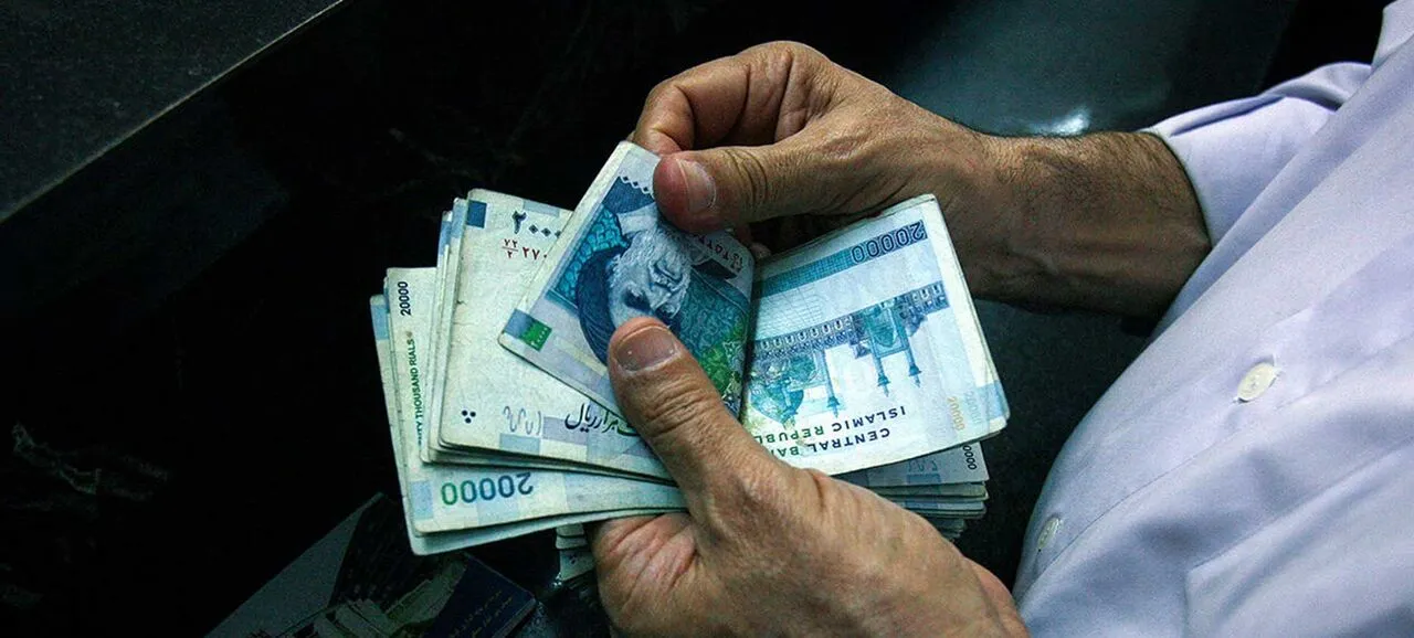 خبر مهم وزارت اقتصاد؛ کارمزد وام بانکی صفر شد