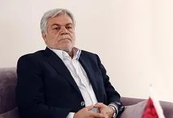 توزیع منظم بن‌کارت‌های بانک شهر در نمایشگاه کتاب تهران