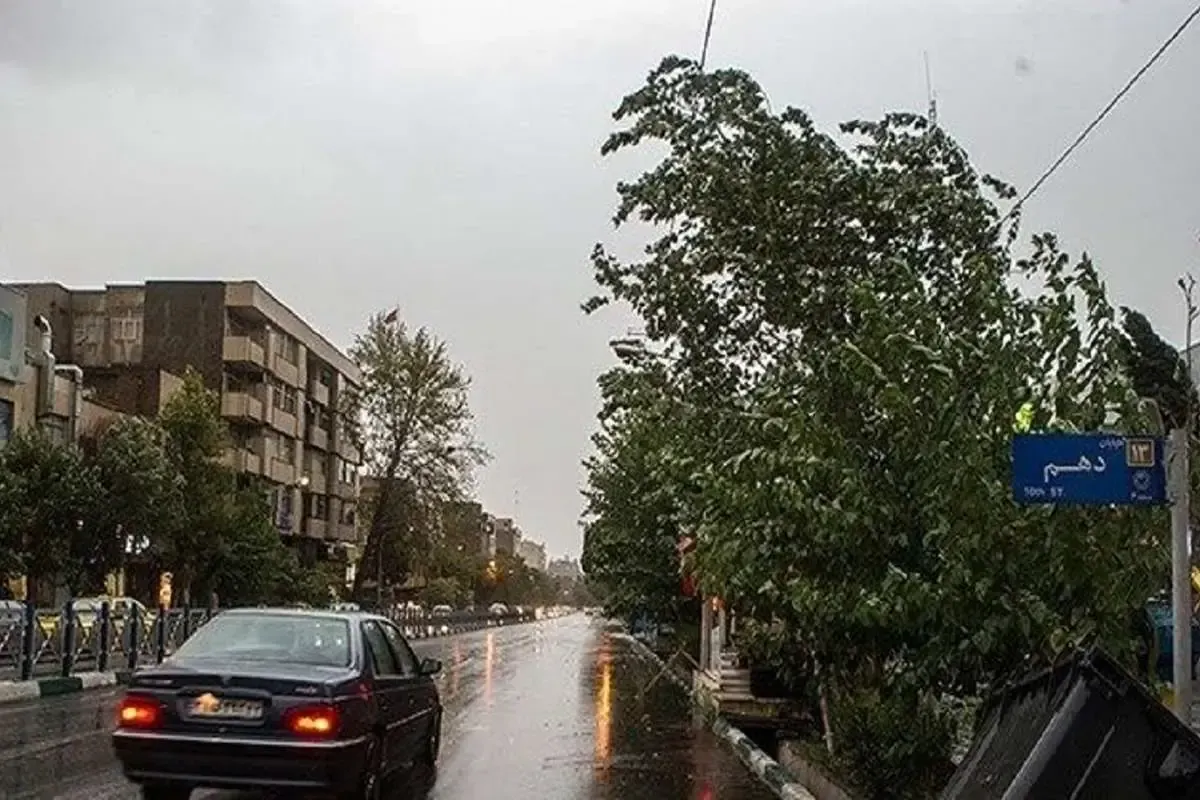 پیش‌بینی هواشناسی تهران در ۲۴ ساعت آینده/ بارش باران شدید در راه پایتخت