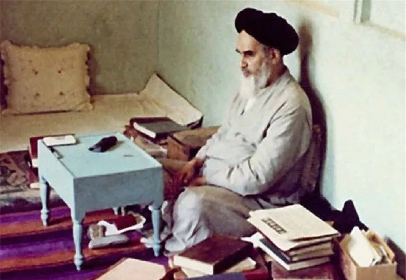 گفتگو با فردی که 10 سال محافظ امام بود