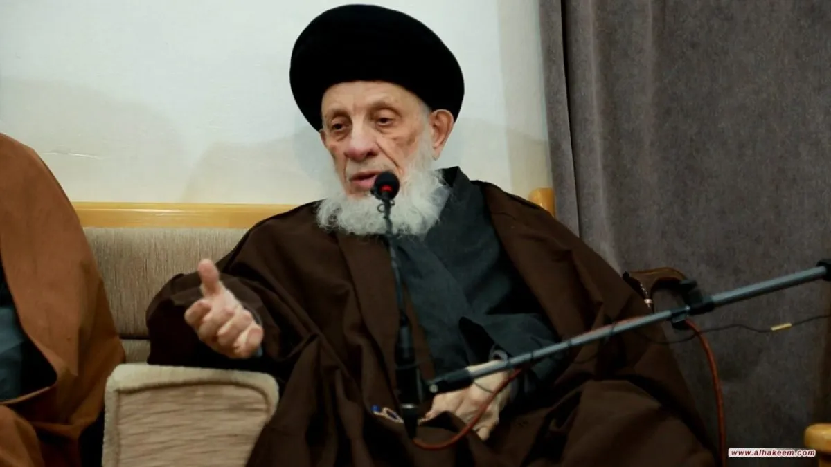 آغاز مراسم اقامه نماز بر پیکر رهبر شهید به امامت آیت‌الله الحکیم