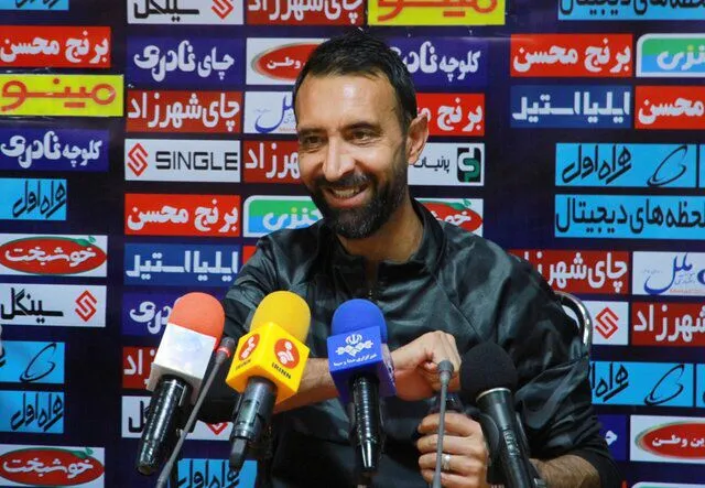 گزینه نیمکت استقلال استعفا داد!