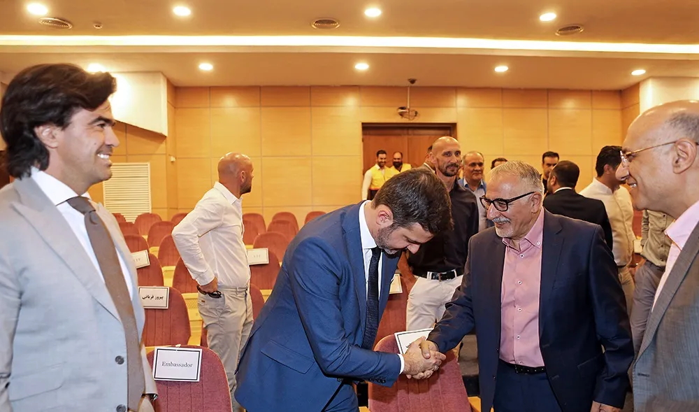 هیچ مربی نمی‌تواند در بدو ورود قول قهرمانی بدهد
