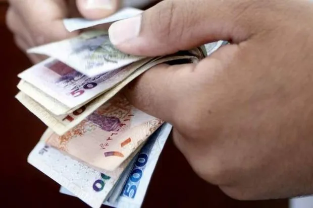 سقوط بی‌سابقه ارزش ریال قطر