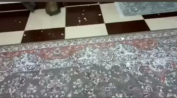 تصاویری تکان دهنده از ورود گلوله به خانه یک شهروند از سقف!