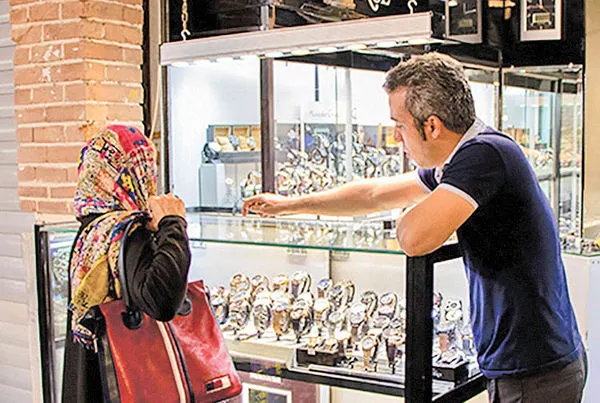 کاهش فروش ۸۰ درصدی ساعت