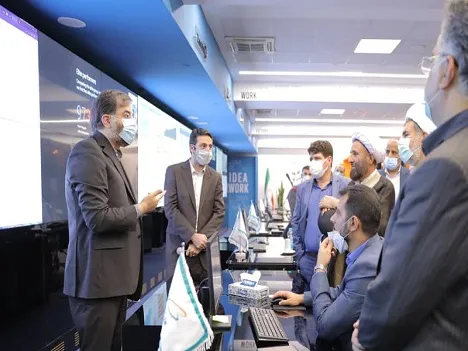 بازدید جمعی از نمایندگان مجلس از مرکز مانیتورینگ پلتفرم های دیجیتال همراه اول