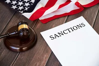 آمریکا-تبادلات-دانشگاهی-با-ایران-را-متوقف-کرد-سرنوشت-نامعلوم-تافل-و-gre-در-ایران