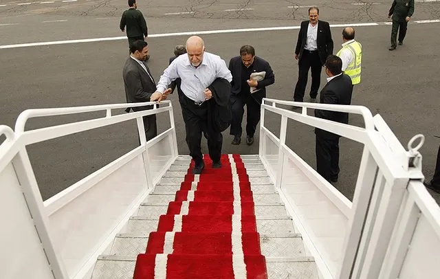 وزیر نفت عازم اهواز شد