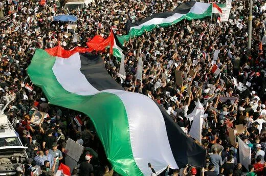 تجمع گسترده  قطری ها در حمایت از فلسطین + فیلم